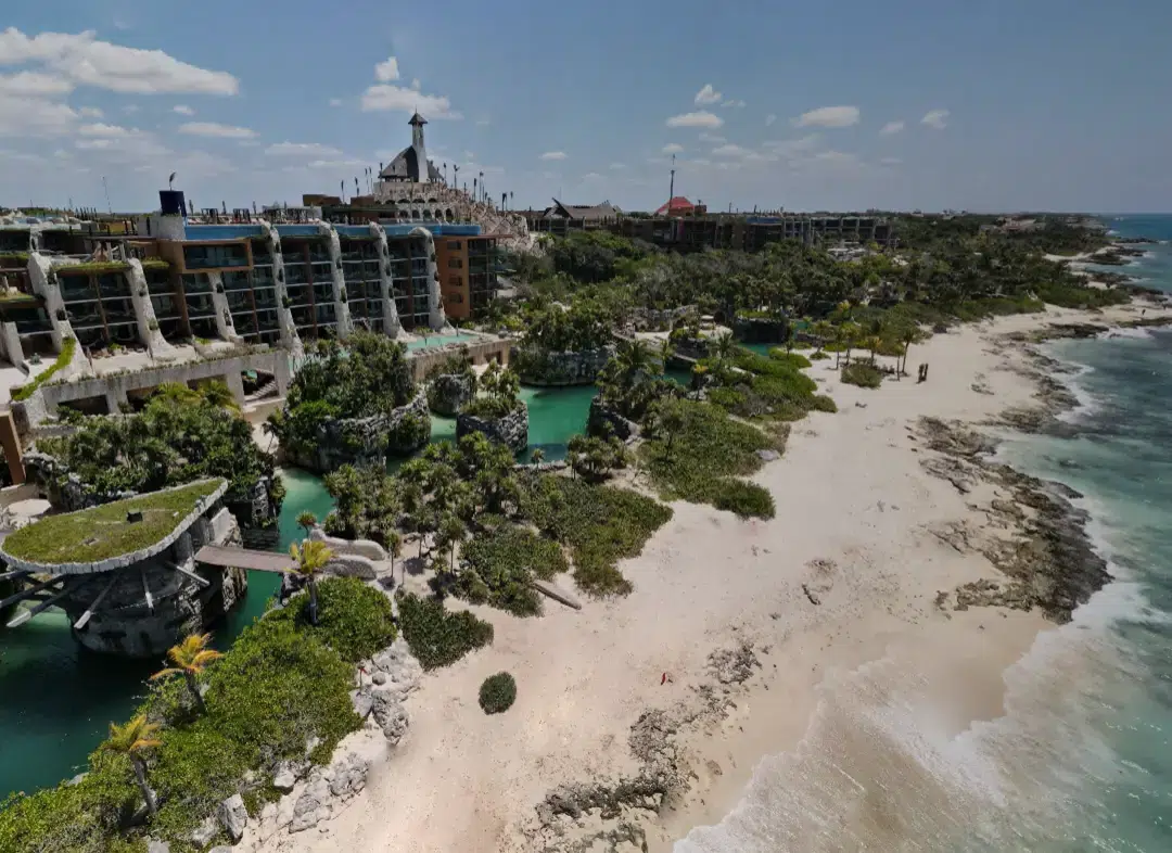 Hotel Xcaret Arte